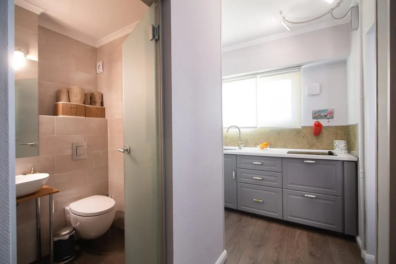 Apartament, Ultracentral, Piata Victoriei Apartment Bucharest 0*,  Romania