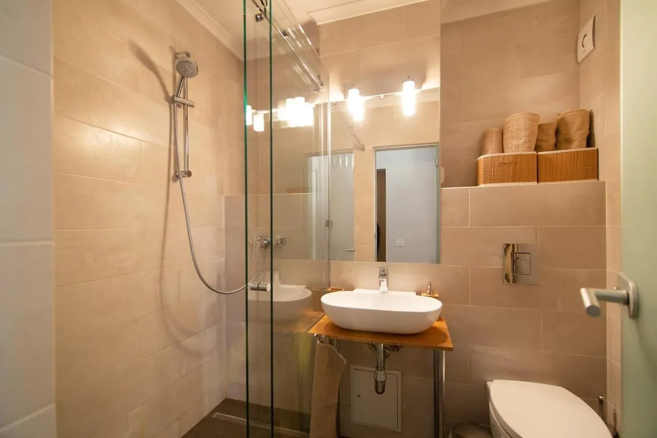 Appartamento Apartament, Ultracentral, Piata Victoriei Bucarest Romania